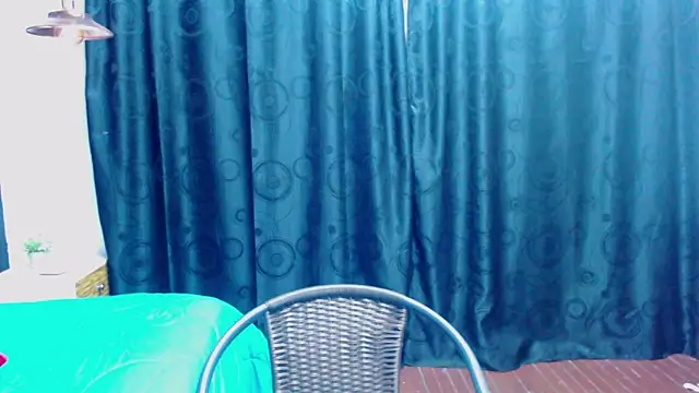 Snapshot of megan_collins96 chatting on February 2025 10:36:01 PM megan collins96 online show from February 2025 10:36:01 PM