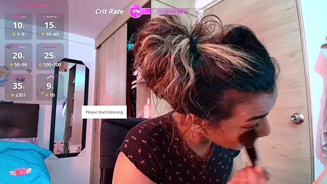 Snapshot of megan_collins96 chatting on December 2025 08:36:02 PM megan collins96 online show from December 2025 08:36:02 PM