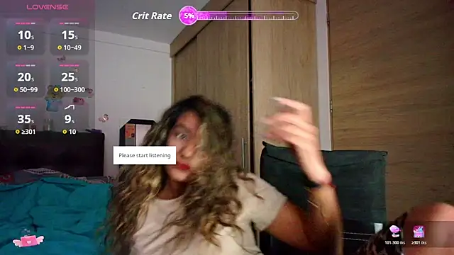 Snapshot of megan_collins96 chatting on December 2025 01:32:02 AM megan collins96 online show from December 2025 01:32:02 AM