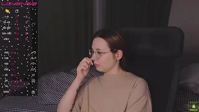 Snapshot of Airyhill chatting on January 2025 03:46:02 PM Airyhill online show from January 2025 03:46:02 PM