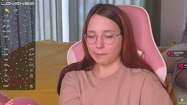 Snapshot of Airyhill chatting on January 2025 11:24:01 AM Airyhill online show from January 2025 11:24:01 AM