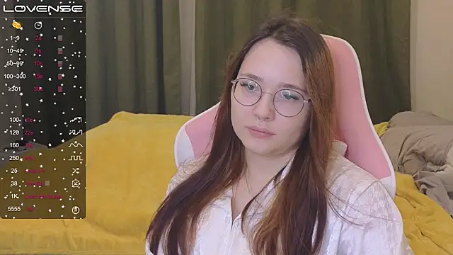 Snapshot of Airyhill chatting on January 2025 06:31:01 PM Airyhill online show from January 2025 06:31:01 PM