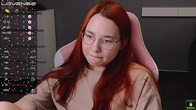 Snapshot of Airyhill chatting on February 2025 08:22:01 PM Airyhill online show from February 2025 08:22:01 PM