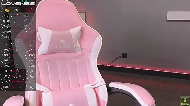 Snapshot of Airyhill chatting on March 2025 07:15:02 PM Airyhill online show from March 2025 07:15:02 PM