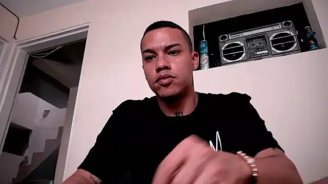 Snapshot of Osiiriis chatting on January 2025 09:37:01 PM Osiiriis online show from January 2025 09:37:01 PM