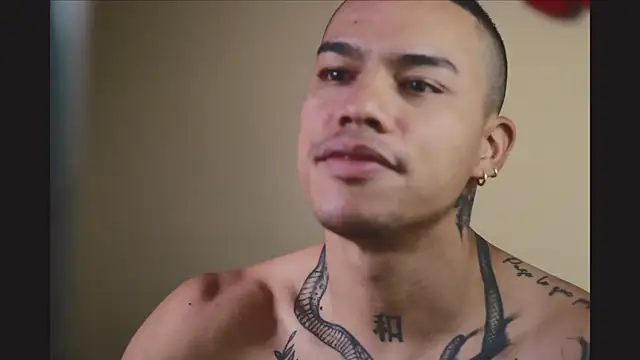 Snapshot of Osiiriis chatting on March 2025 09:40:02 PM Osiiriis online show from March 2025 09:40:02 PM