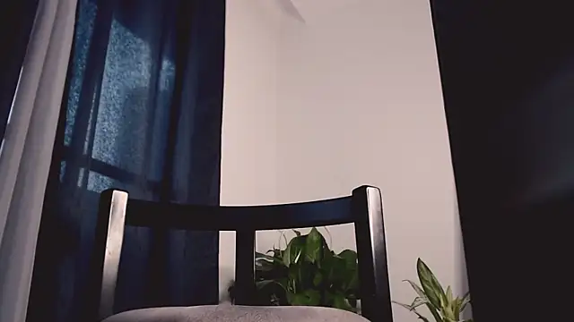 Snapshot of Osiiriis chatting on March 2025 01:07:02 PM Osiiriis online show from March 2025 01:07:02 PM