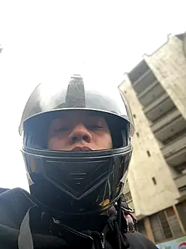 Snapshot of Osiiriis chatting on October 2025 11:29:01 AM Osiiriis online show from October 2025 11:29:01 AM