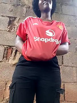 Swirly blac online show from November 2025 07:18:02 AM