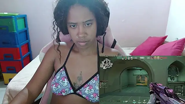 TiffanyRoouse online show from February 2025 12:38:02 AM