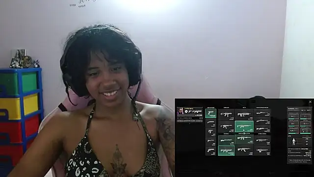 TiffanyRoouse online show from September 2025 10:54:01 PM