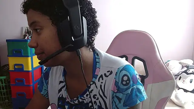 TiffanyRoouse online show from November 2025 02:31:02 PM