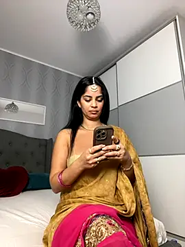  adelle online show from November 2025 12:56:01 PM