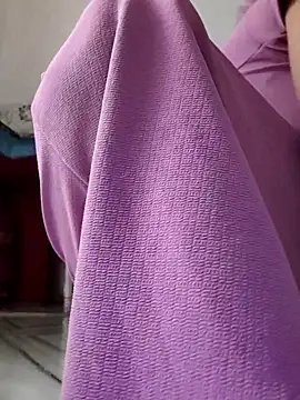 Snapshot of Archna-ji chatting on March 2025 02:15:01 AM Archna-ji online show from March 2025 02:15:01 AM