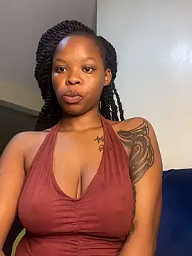 Snapshot of SexxyLunar chatting on March 2025 01:16:02 AM SexxyLunar online show from March 2025 01:16:02 AM