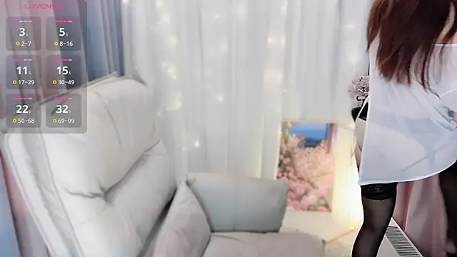 Snapshot of Liiniie-Lovers chatting on February 2025 11:52:01 PM Liiniie-Lovers online show from February 2025 11:52:01 PM