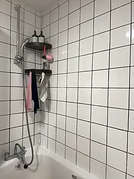 Snapshot of magical_mia chatting on December 2025 10:22:02 AM magical mia online show from December 2025 10:22:02 AM