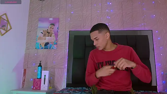 dilan alfonzo online show from October 2025 07:22:02 PM