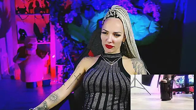 MonicaMaxwel online show from November 2025 10:48:02 AM