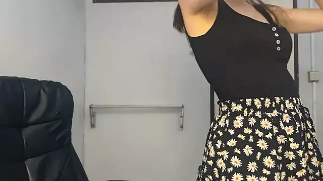 SassyJessi online show from October 2025 04:09:01 AM