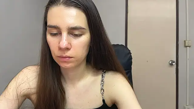 SassyJessi online show from November 2025 04:12:01 AM