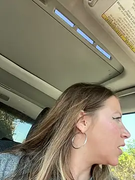 molly witha chance online show from February 2026 07:21:01 PM