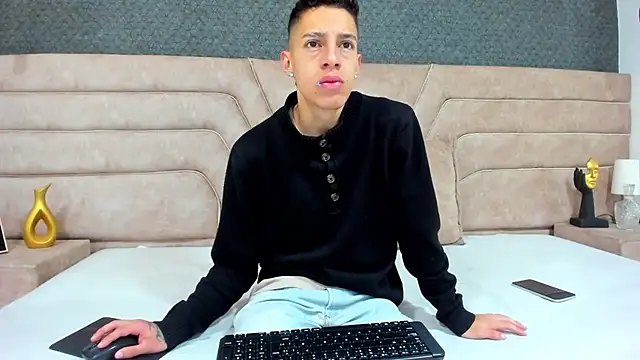 thiago19s online show from July 2026 12:22:01 PM