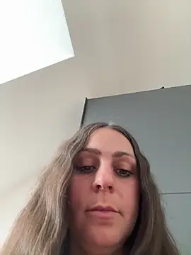 Loella-Rose online show from May 2026 08:42:01 AM