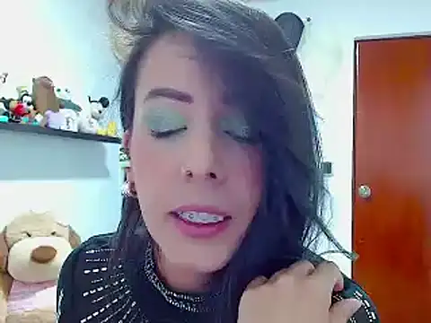 ella peck online show from January 2025 01:04:02 AM