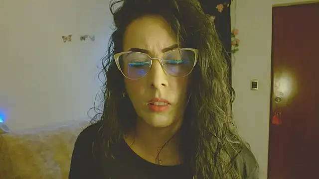 ella peck online show from May 2026 07:34:02 PM