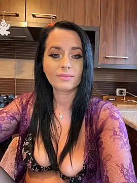 Hotmomcheckk  online show from January 2026 10:29:02 AM