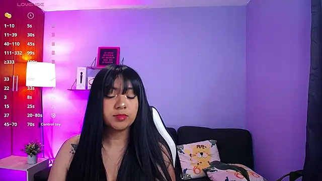 danny goddess online show from December 2024 03:32:01 AM