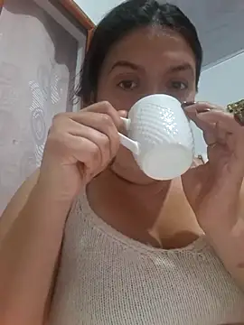 Sophie-hatter online show from December 2025 10:17:02 PM