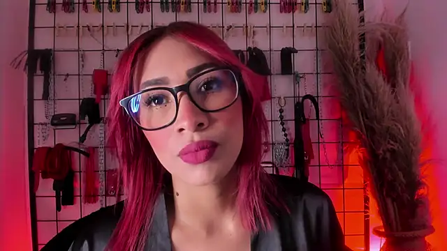 charrlotte quinn online show from September 2025 09:17:02 PM