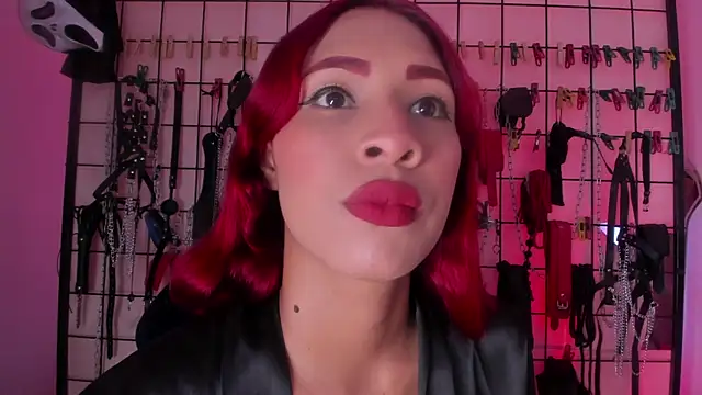 charrlotte quinn online show from January 2026 04:20:02 PM