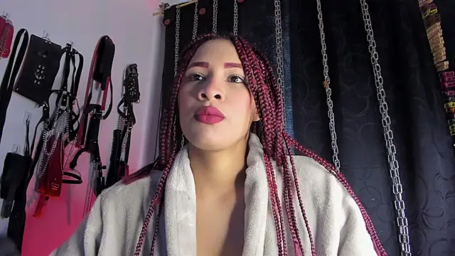 charrlotte quinn online show from March 2026 03:52:01 PM