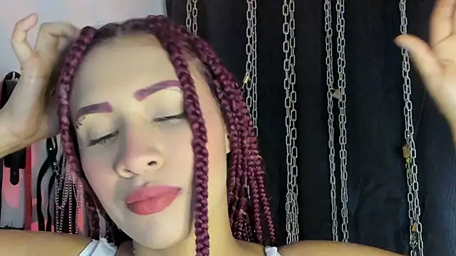 Snapshot of charrlotte_quinn chatting on July 2026 12:22:01 PM charrlotte quinn online show from July 2026 12:22:01 PM