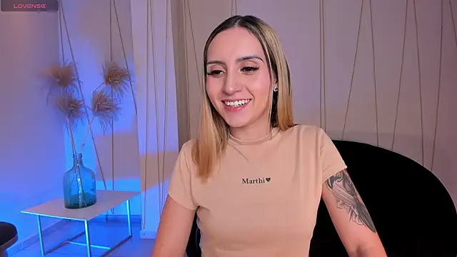 Snapshot of MollySundersX chatting on December 2025 08:15:02 PM MollySundersX online show from December 2025 08:15:02 PM