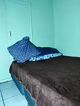 Fuckbudiez online show from April 2026 08:44:01 PM