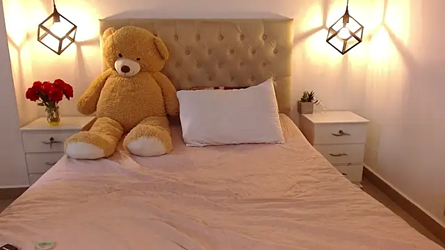 Snapshot of sofia_burman chatting on March 2025 08:21:01 PM sofia burman online show from March 2025 08:21:01 PM