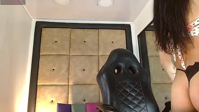 Snapshot of PriscilaRainbow chatting on November 2025 09:21:01 AM PriscilaRainbow online show from November 2025 09:21:01 AM