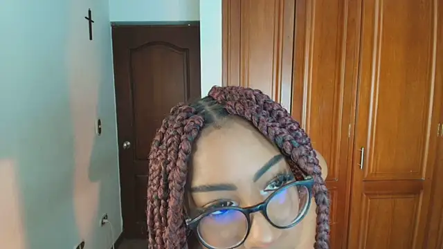 Raquel jones online show from March 2025 11:42:02 AM