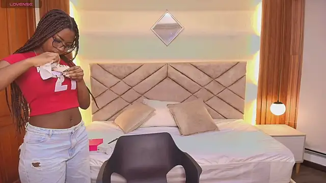 Raquel jones online show from February 2026 12:09:01 PM