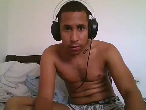 hot mechanic online show from October 2025 06:17:01 PM