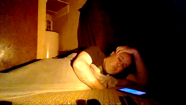 Nightshade7712 online show from November 2025 08:53:02 PM