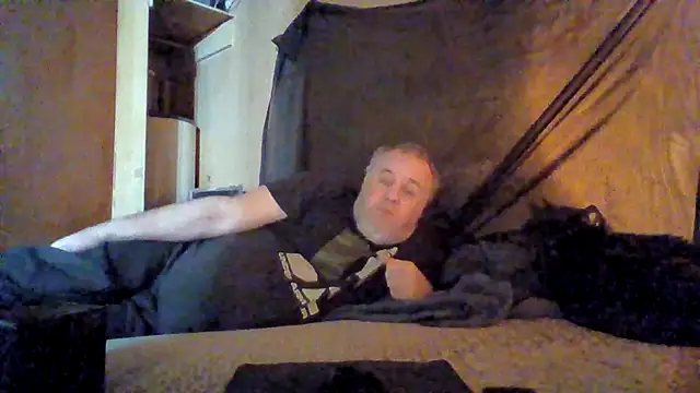 Nightshade7712 online show from February 2026 10:06:02 PM