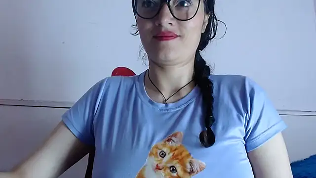 lunazulsj online show from March 2025 12:29:01 PM