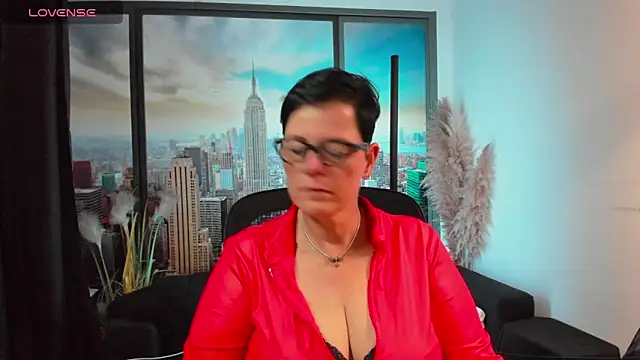 ninarandmann online show from October 2025 05:39:01 PM