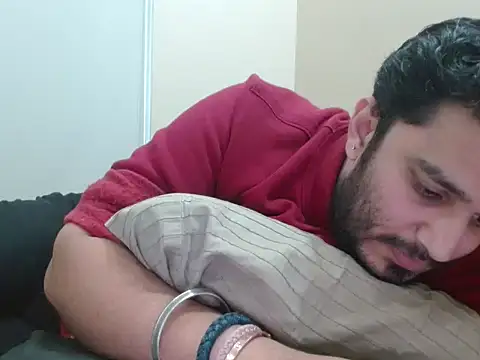 robintoit online show from December 2025 06:53:02 AM