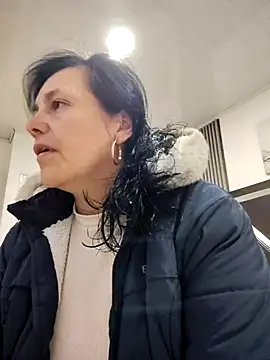 Natasha milf   online show from October 2025 12:46:01 PM